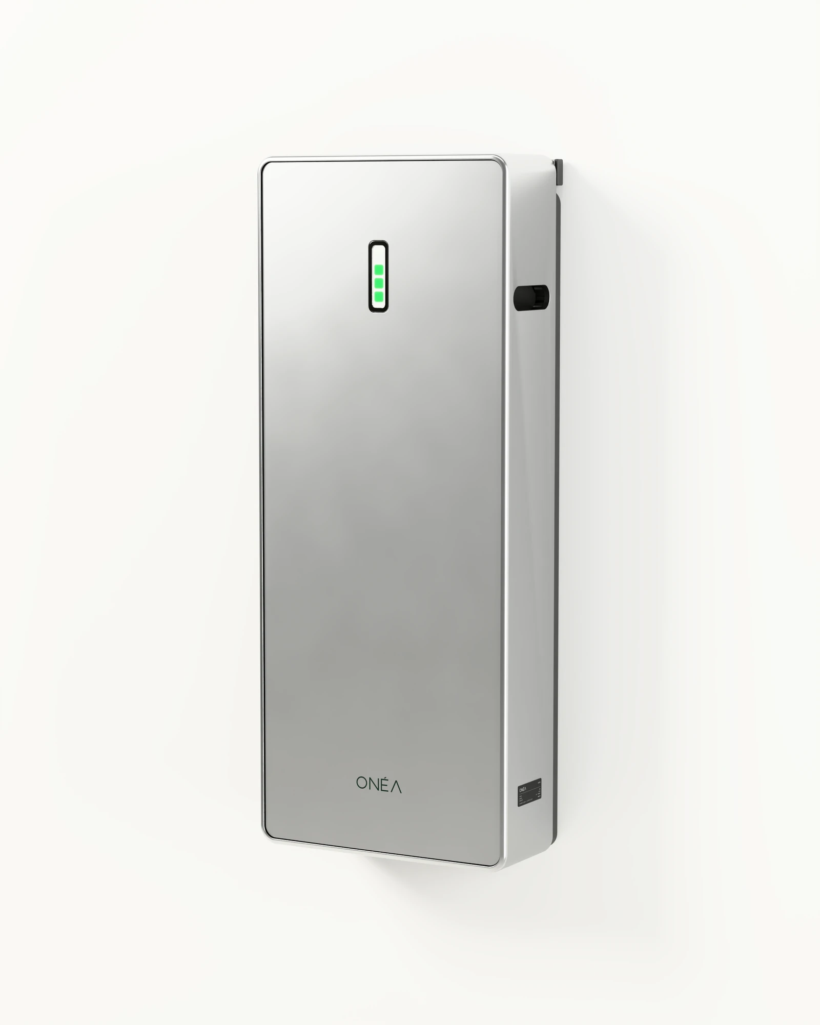 ONÉA BLOCK in satin anodised aluminium, mounted on a white wall, its indicator showing three of four cells lit.
